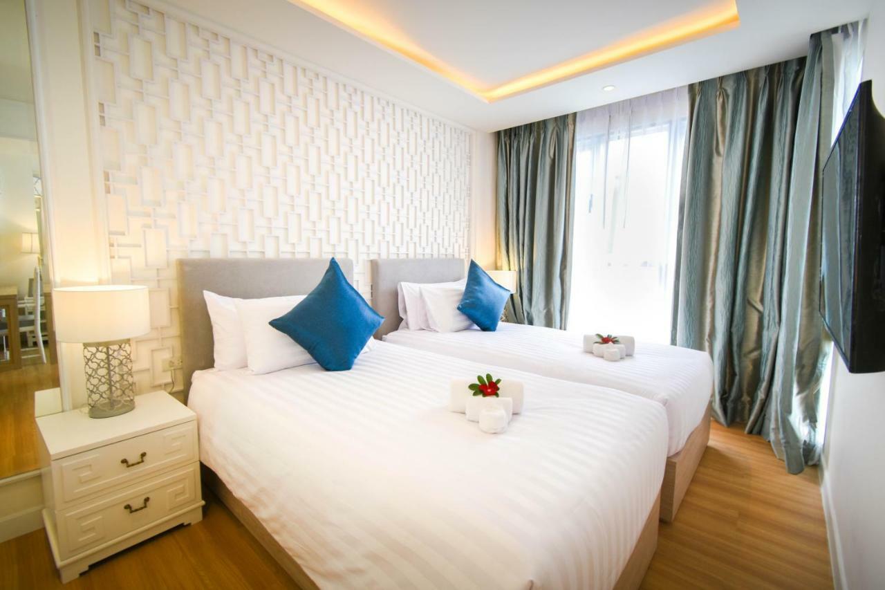 Hotel The Aristo Seaview Patong Exterior foto