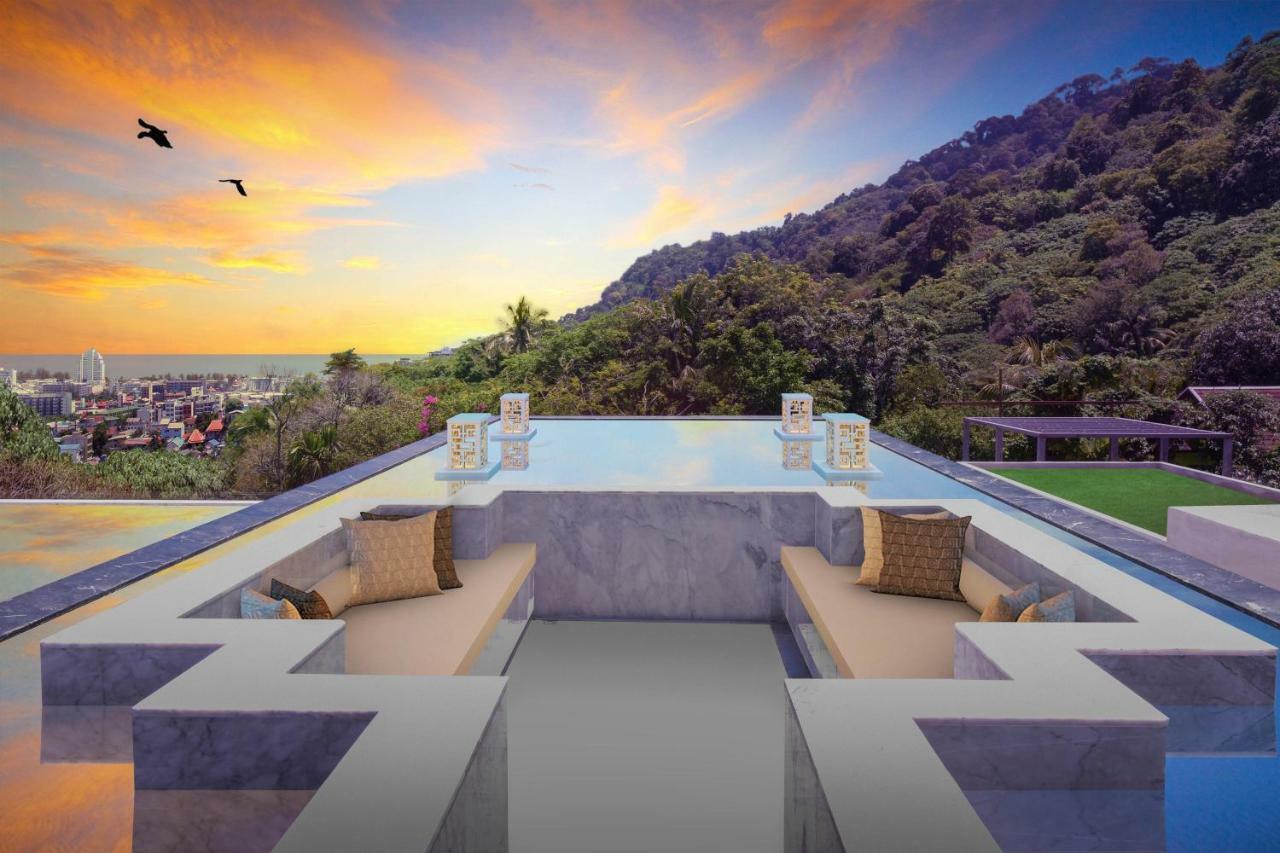 Hotel The Aristo Seaview Patong Exterior foto