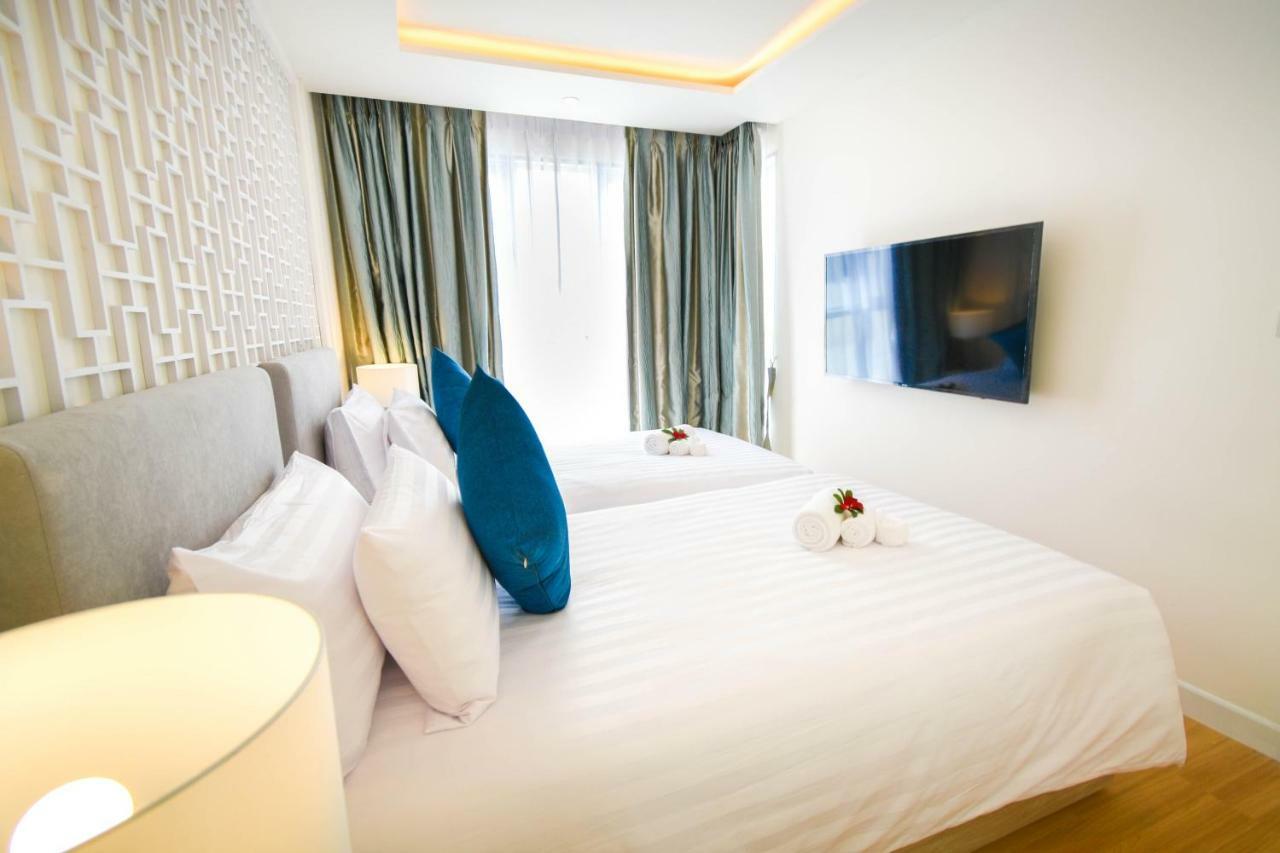 Hotel The Aristo Seaview Patong Exterior foto