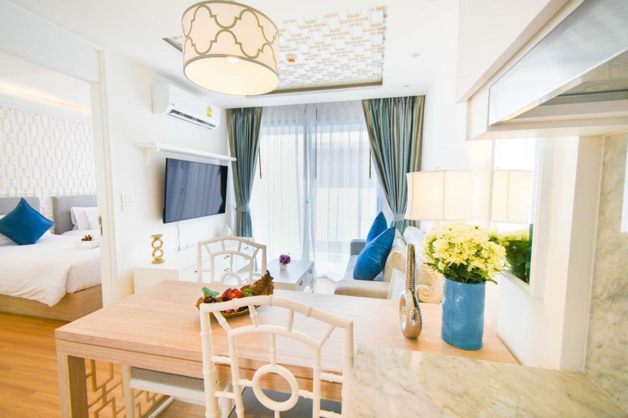 Hotel The Aristo Seaview Patong Exterior foto