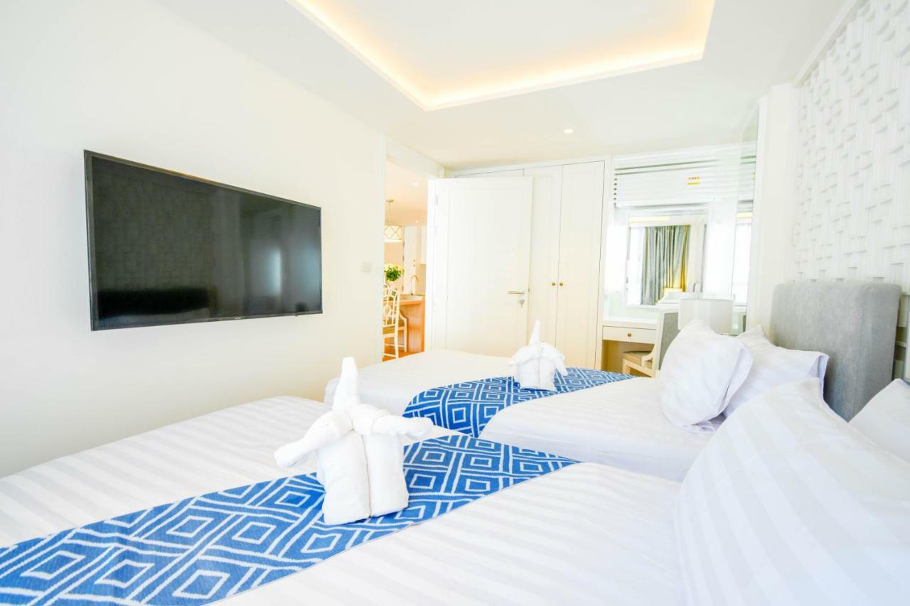 Hotel The Aristo Seaview Patong Exterior foto