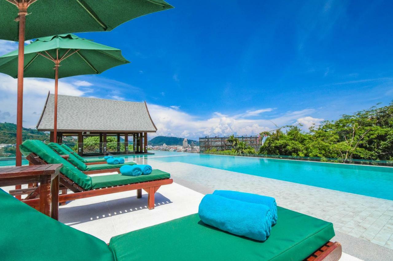 Hotel The Aristo Seaview Patong Exterior foto